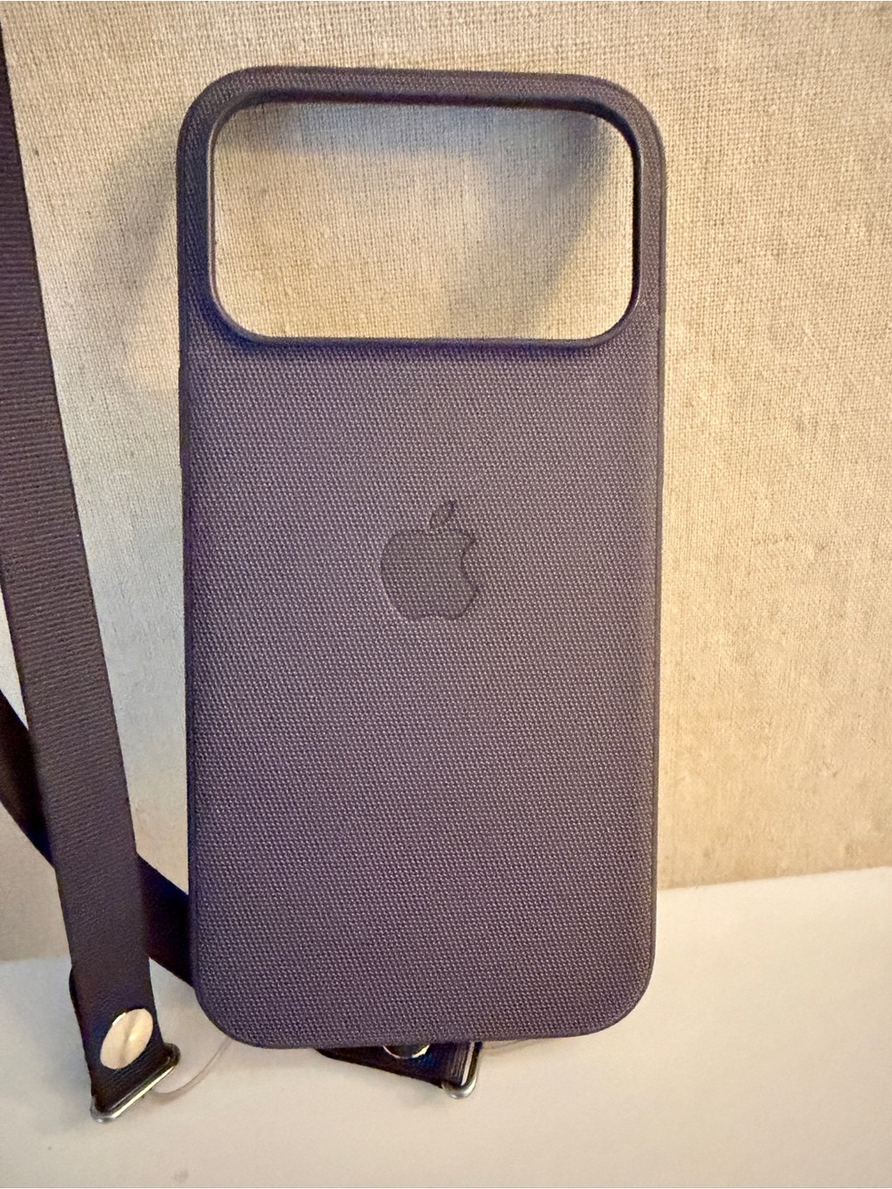 Apple IPhone 17 Pro Max / 18 Pro Max tech woven case w strap.